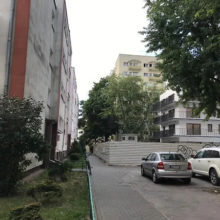 Bukietowa Next To Metro Wierzbno Apartment Warschau